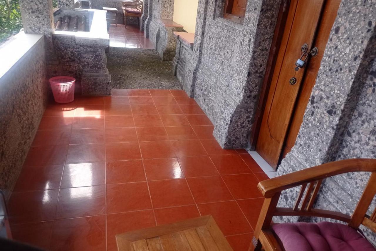 Gusti Home Stay Ubud Exteriör bild
