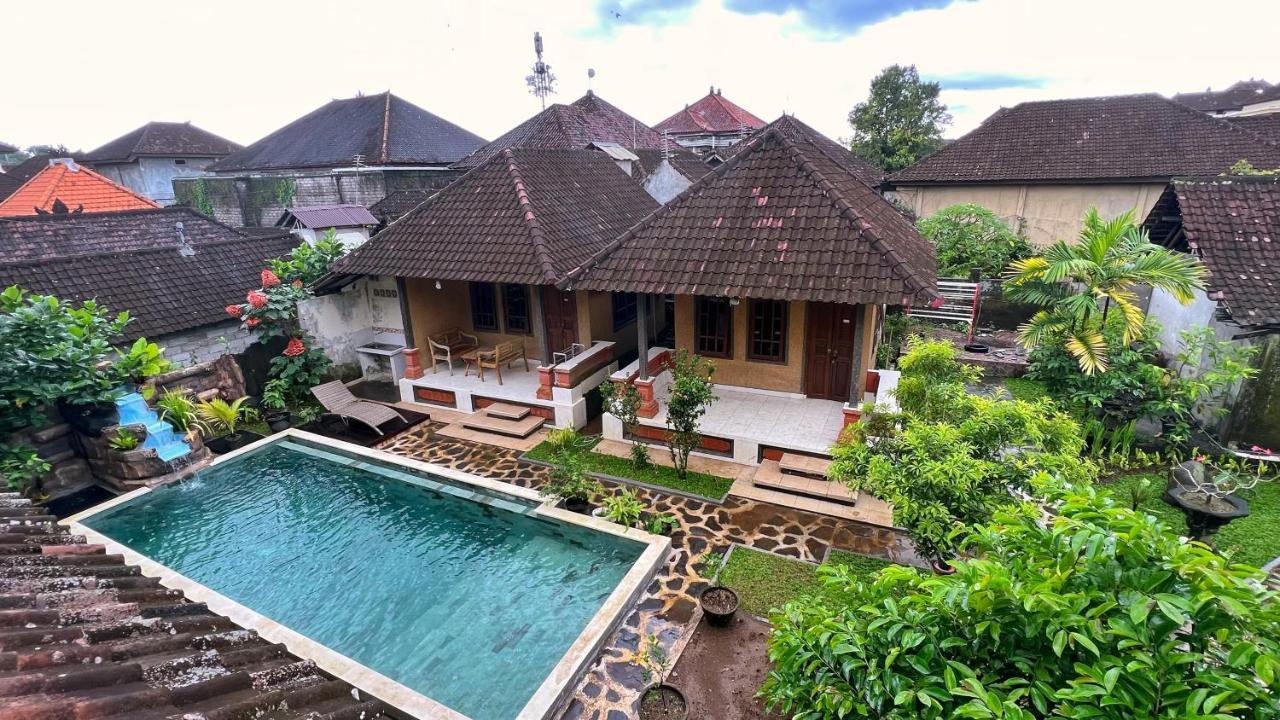 Gusti Home Stay Ubud Exteriör bild