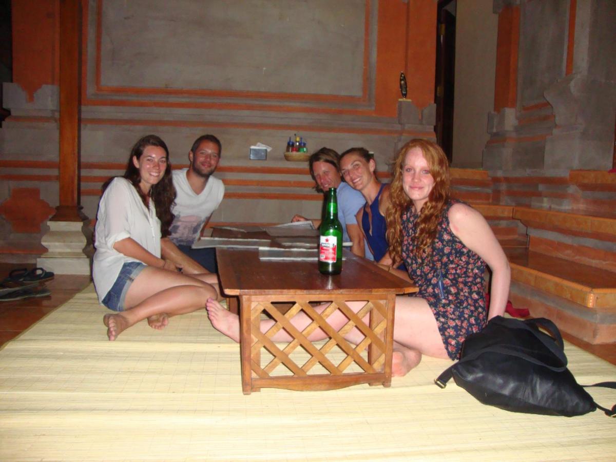 Gusti Home Stay Ubud Exteriör bild