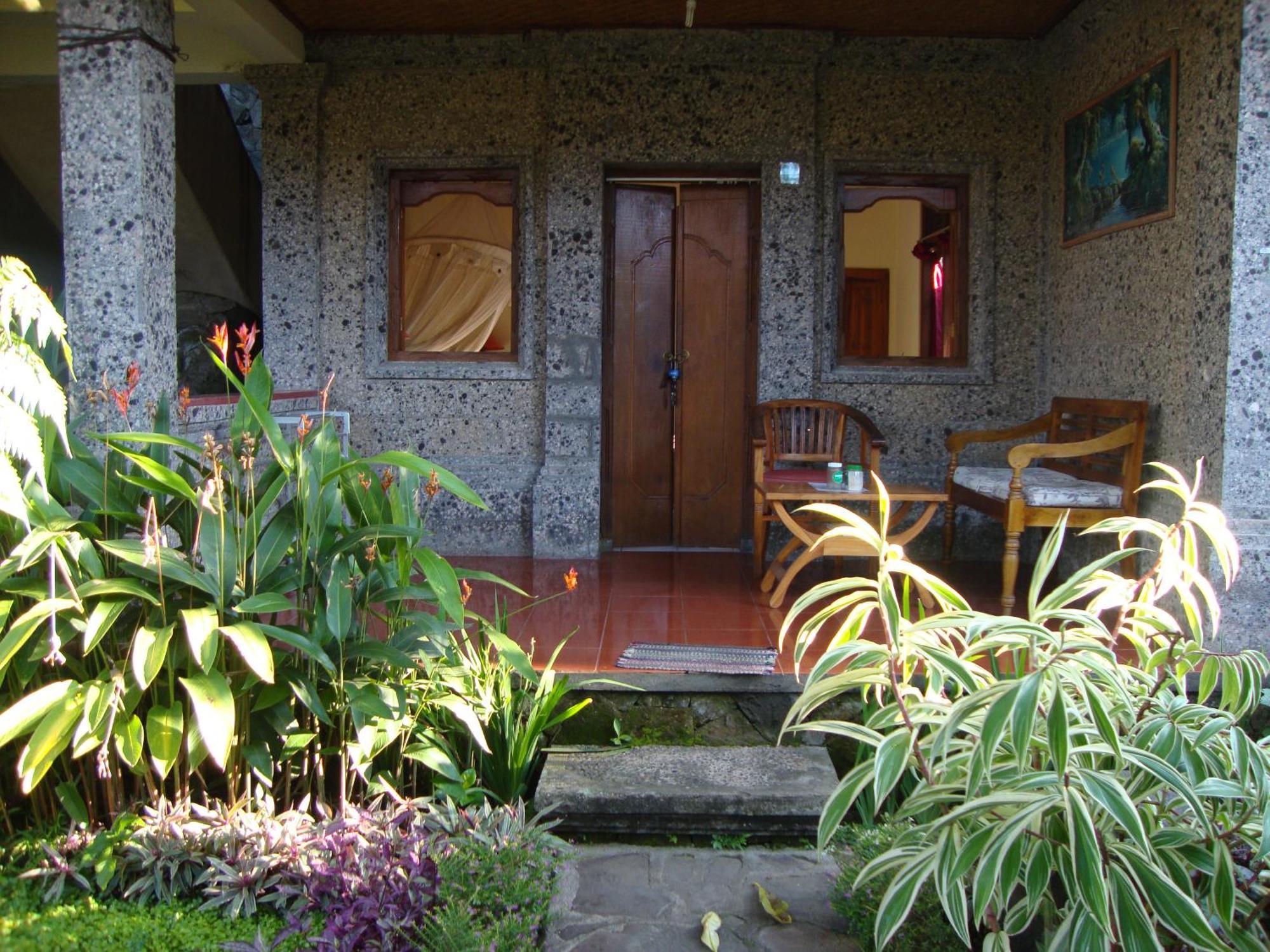 Gusti Home Stay Ubud Rum bild