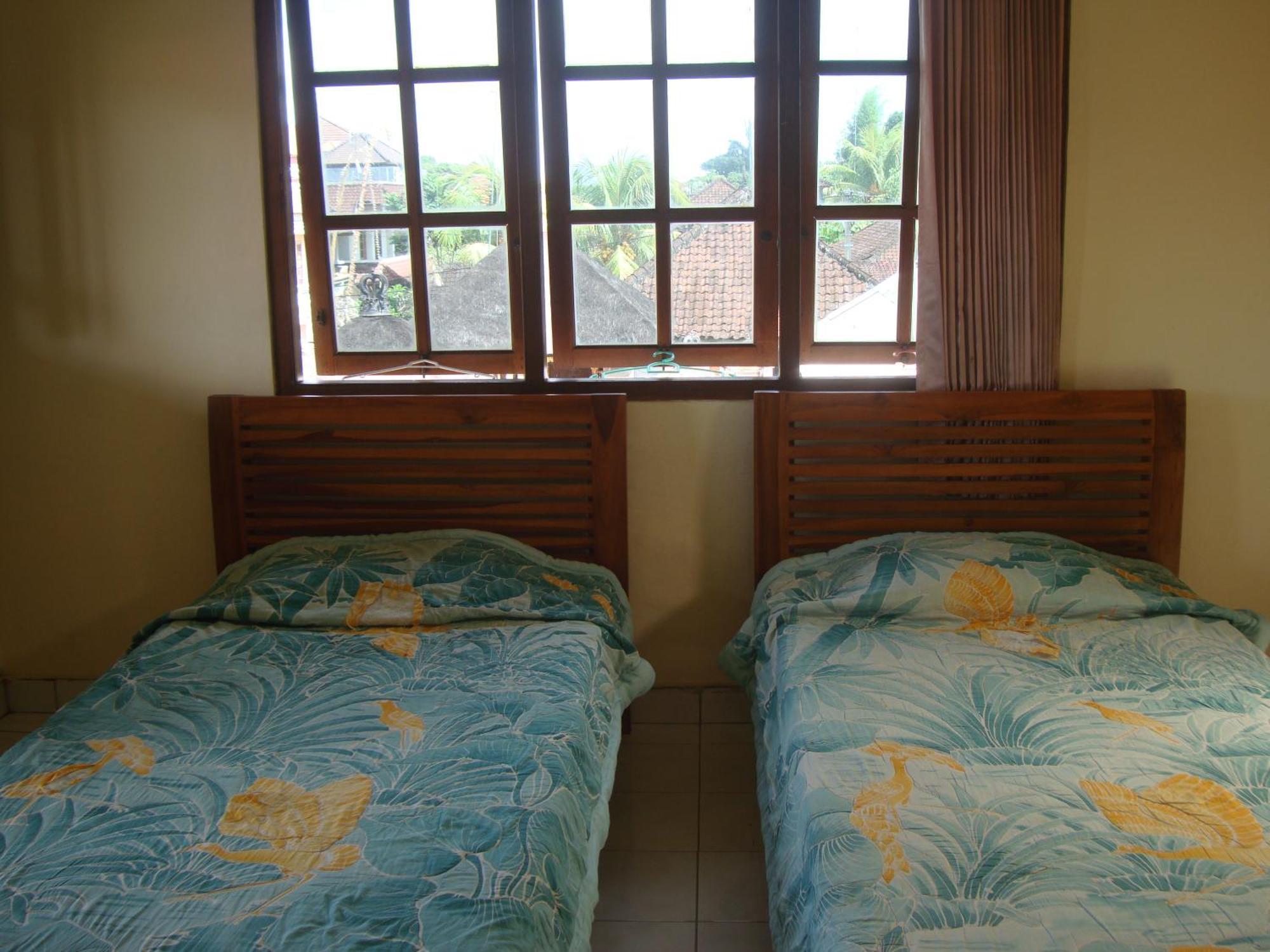 Gusti Home Stay Ubud Exteriör bild