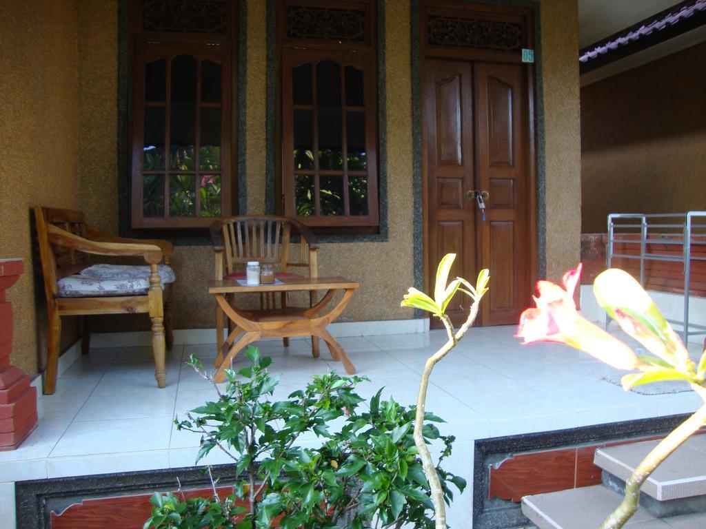 Gusti Home Stay Ubud Exteriör bild